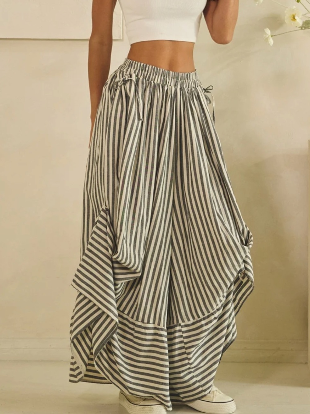 Oli & Hali Striped print Stretchy Waist Gathered Detail Wide leg Pants - Picture 7 of 9
